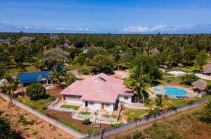 The swimming pool at or close to Gabsgate Resort