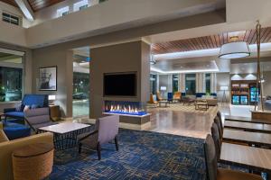 Ruang duduk di TownePlace Suites by Marriott San Diego Airport/Liberty Station