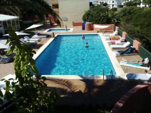 Piscina a Sant Joan Apartaments - Adults Only o a prop