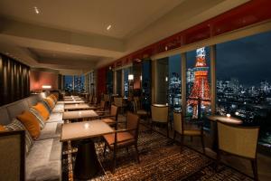 Uma área de estar em The Prince Park Tower Tokyo - Preferred Hotels & Resorts, LVX Collection