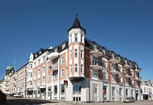 Byggnaden som hotellet ligger i