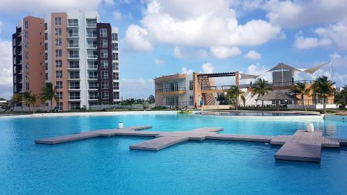 Bassein majutusasutuses Departamento en Dream Lagoons Cancun või selle lähedal