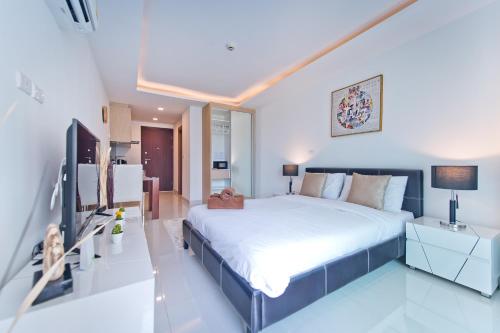 Gallery image of CONTEMPORARY Studio in Laguna Beach 3. in Jomtien Beach