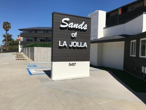 Sertifikāts, apbalvojums, norāde vai cits dokuments, kas ir izstādīts apskatei naktsmītnē Sands Of La Jolla