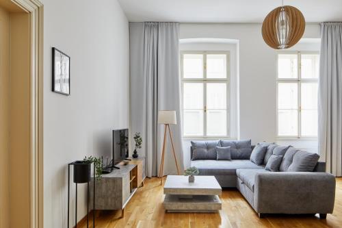 Deluxe Condo near Wenceslas Square by Prague Days