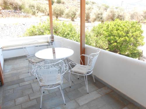 A balcony or terrace at Chrysolithos Kerami Apartments