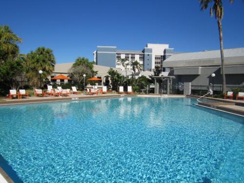 A piscina localizada em Holiday Inn Orlando International Dr-ICON, an IHG Hotel ou nos arredores