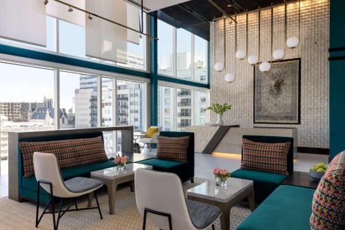 Зона вітальні в Hyatt Centric Congress Avenue Austin