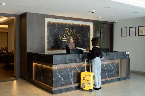 Khách lưu trú tại RM Hotel