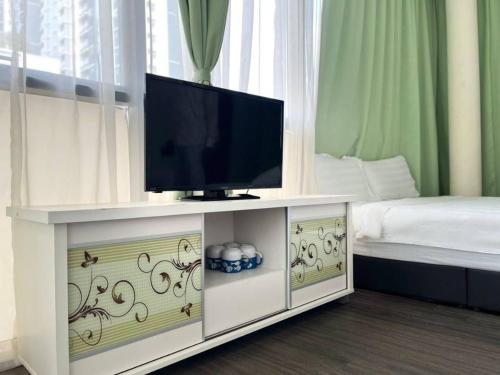 A television and/or entertainment centre at S8 Boutique Hotel near KLIA 1 & KLIA 2