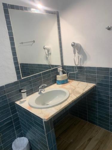 Vannas istaba naktsmītnē B&B Olbia City Center