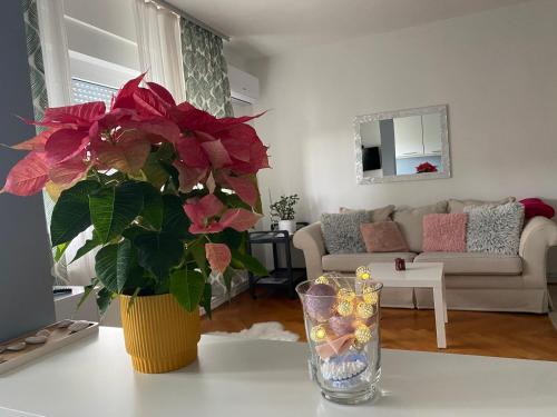 A seating area at Apartment in the city center