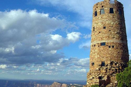 Tiny home near Grand Canyon sleeps 5, epic views!