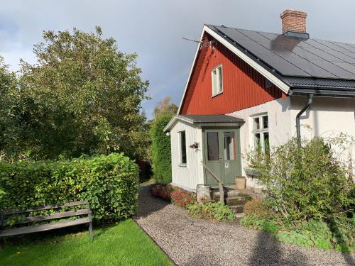 Kebun di luar Villa Maria Garden Cottages, Helsingborg