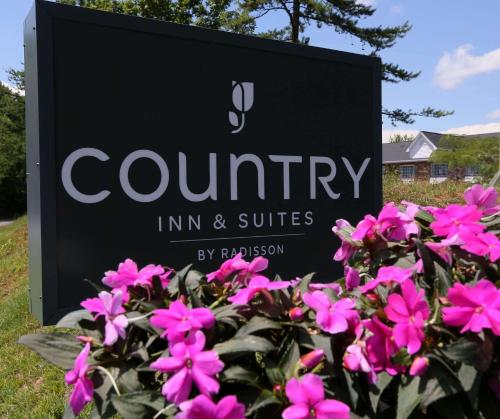 Sijil, anugerah, tanda atau dokumen lain yang dipamerkan di Country Inn & Suites by Radisson, Charlotte I-85 Airport, NC