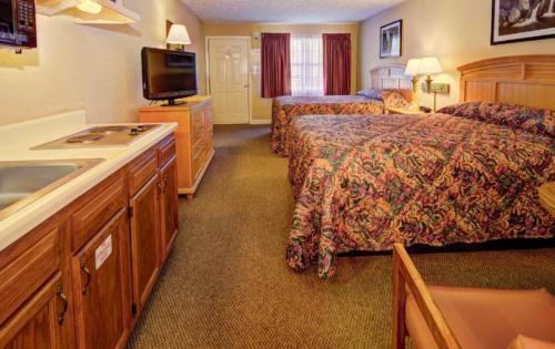 Lova arba lovos apgyvendinimo įstaigoje Mountain Aire Inn Sevierville - Pigeon Forge