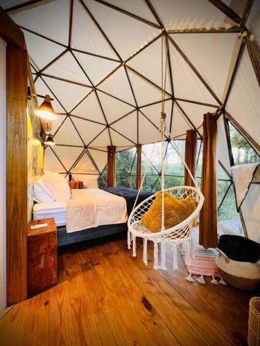 Magia Glamping, Domo Full Moon, entre las sierras y el mar