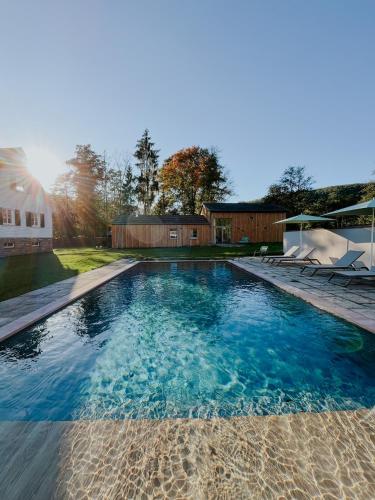 Poolen vid eller i närheten av Grange ALMA