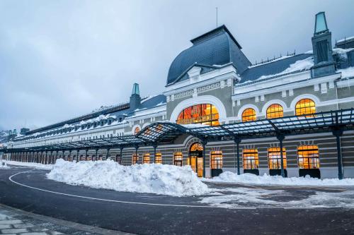 Canfranc Estación, a Royal Hideaway Hotel - Gran Lujo