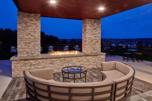 A balcony or terrace at Courtyard by Marriott Petoskey at Victories Square