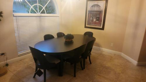 Gallery image ng Casa in The Cove sa Cape Coral