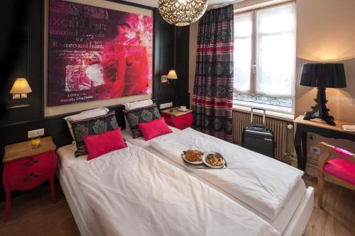 Gallery image of Hotel Roses in Strasbourg