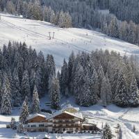 Garni Hotel Rosengarten B&B, hotel sa Selva di Val Gardena