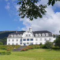 Sauda Fjordhotell, hotel a Saudasjøen