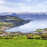 Hardangerfjord Hotel, hotel di Øystese