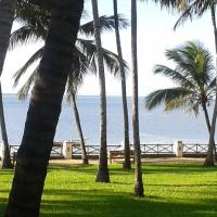 Plaza Beach Hotel, hotel u gradu Bamburi