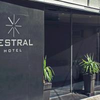 Hotel Mestral Perelló, hotel sa Perelló