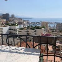 Plein coeur de Monaco, à 300 mètres à pied du port de Monaco, 4 pièces dans des escaliers vue mer exceptionnelle, hotel cerca de Helipuerto de Mónaco - MCM, Montecarlo