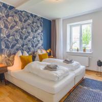 4-Room Luxury Apartment - close to Central Station, free parking, kitchen, Schönefeld-Abtnaundorf, Leipzig, hótel á þessu svæði