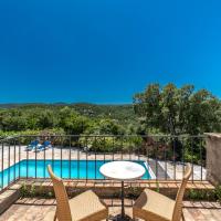 Hôtel La Boulangerie: Grimaud şehrinde bir otel