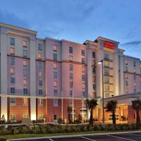 Hampton Inn & Suites Orlando Airport at Gateway Village, hotel cerca de Aeropuerto internacional de Orlando - MCO, Orlando