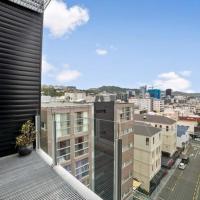 Boutique Hotel Complex Apartment with Hot Tub, Pool & Gym, hotel di Cuba Street, Wellington