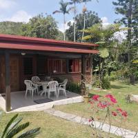 Maison en bois au Mont mou, hotel in zona Aeroporto di Nouméa-La Tontouta - NOU, Païta