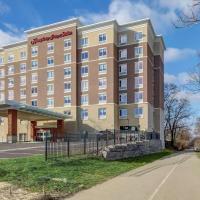 Hampton Inn & Suites Cincinnati Midtown Rookwood, hotel en Cincinnati