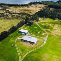 Anna Bay 20 acres luxury farm, hotel perto de Aeroporto de Newcastle - Williamtown - NTL, Salt Ash