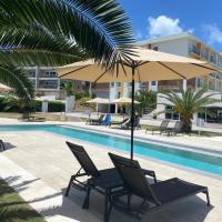 Emerald condo near by Maho Beach and Mullet Bay Beach, hotel dekat Bandara Internasional Princess Juliana  - SXM, Maho Reef