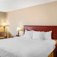 Quality Inn & Suites Edmonton International Airport, viešbutis mieste Ledukas, netoliese – Edmontono tarptautinis oro uostas - YEG