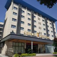 Jinjiang Inn Select Xiamen International Airport: Xiamen, Xiamen Gaoqi Uluslararası Havaalanı - XMN yakınında bir otel