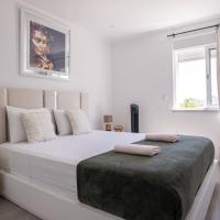 Quarto Aeroporto, hotel near Humberto Delgado Airport - LIS, Lisbon