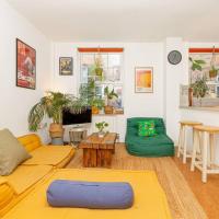 Lovely 1BR Flat in Clapton 5mins Overground St, hotel v oblasti Stoke Newington, Londýn