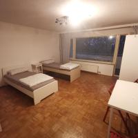 2-Zimmer Wohnung 10min to Fair - max 5 Personen, хотел в района на Misburg-Nord, Хановер