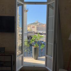 Panorama spectaculaire sur Notre Dame Le Vieux port République Cannebiere