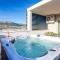 Luxury penthouse Papic with jacuzzi & the view