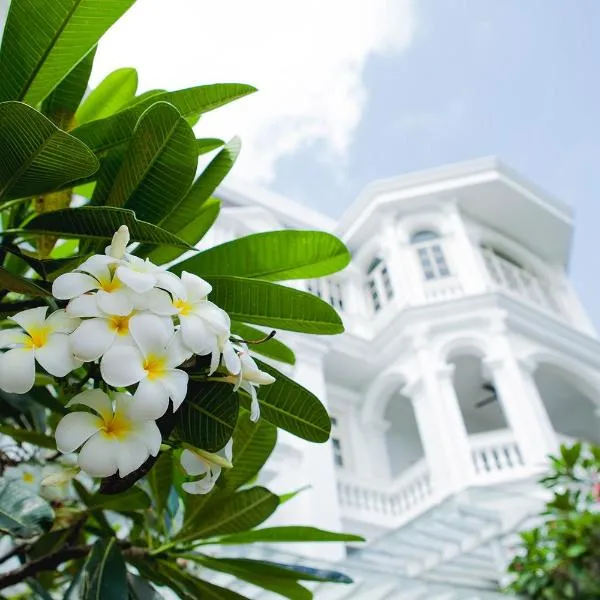 Villa Song Saigon, hotel en Linh Xuân Thôn