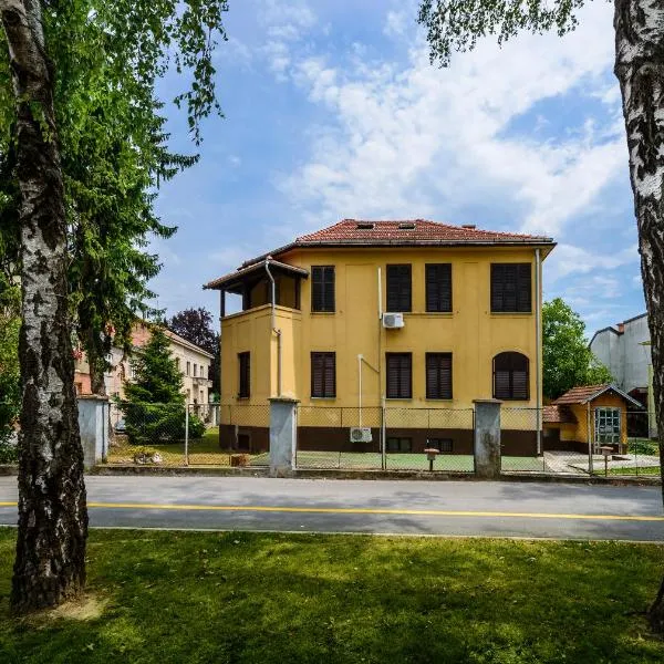 Vila Regina rooms, hotel u Karlovcu