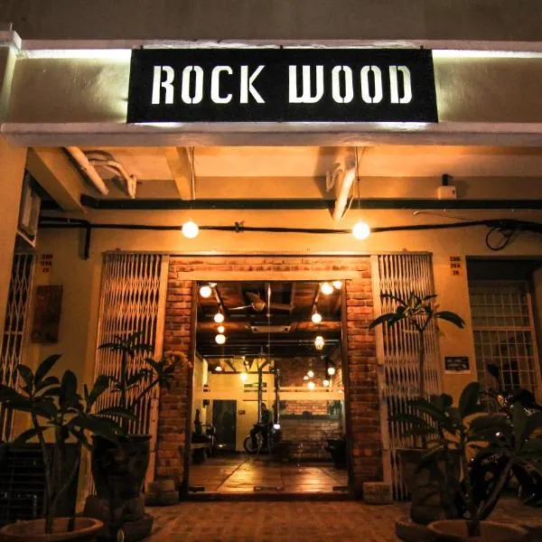 Rock Wood Hotel, hotelli kohteessa Sungai Petani